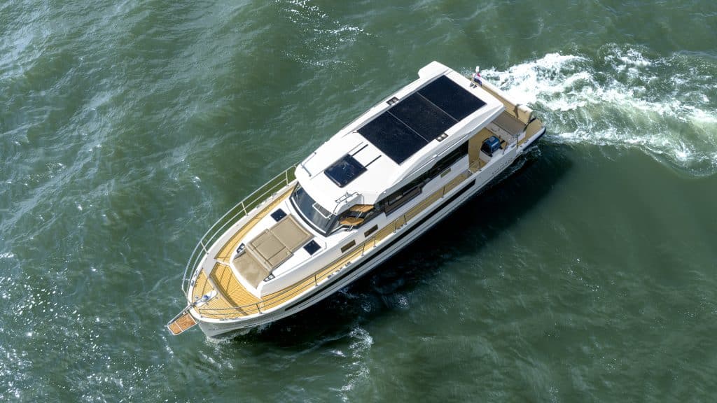 Northman 1300 Electric & Solar Powered