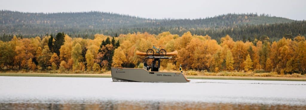 Eelex 8000 from X Shore, the first full high performance electric tender