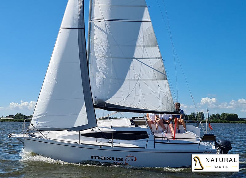 The Maxus Evo 24, a sailing boat for the entire family