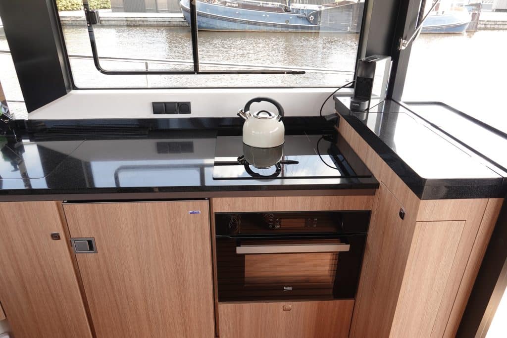 Induction hob in the kitchen of the Northman 1200 Electric