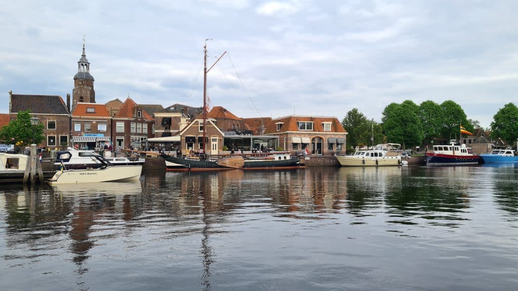 Discover the Weerribben Wieden: Blokzijl with our sloop routes for a day