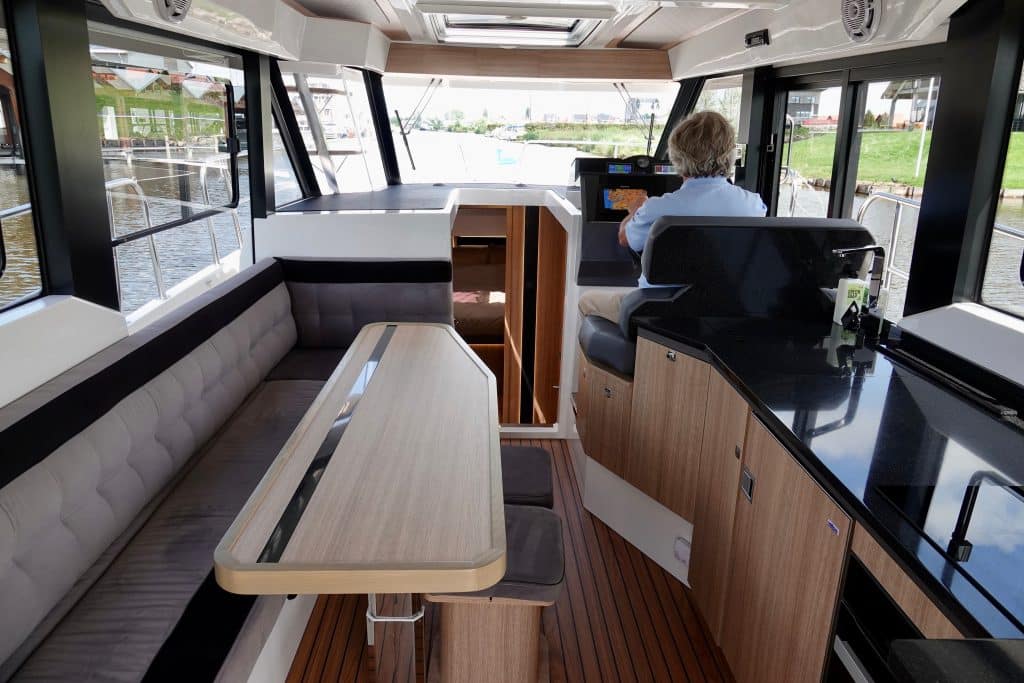 Saloon of the Northman 1200 Electric