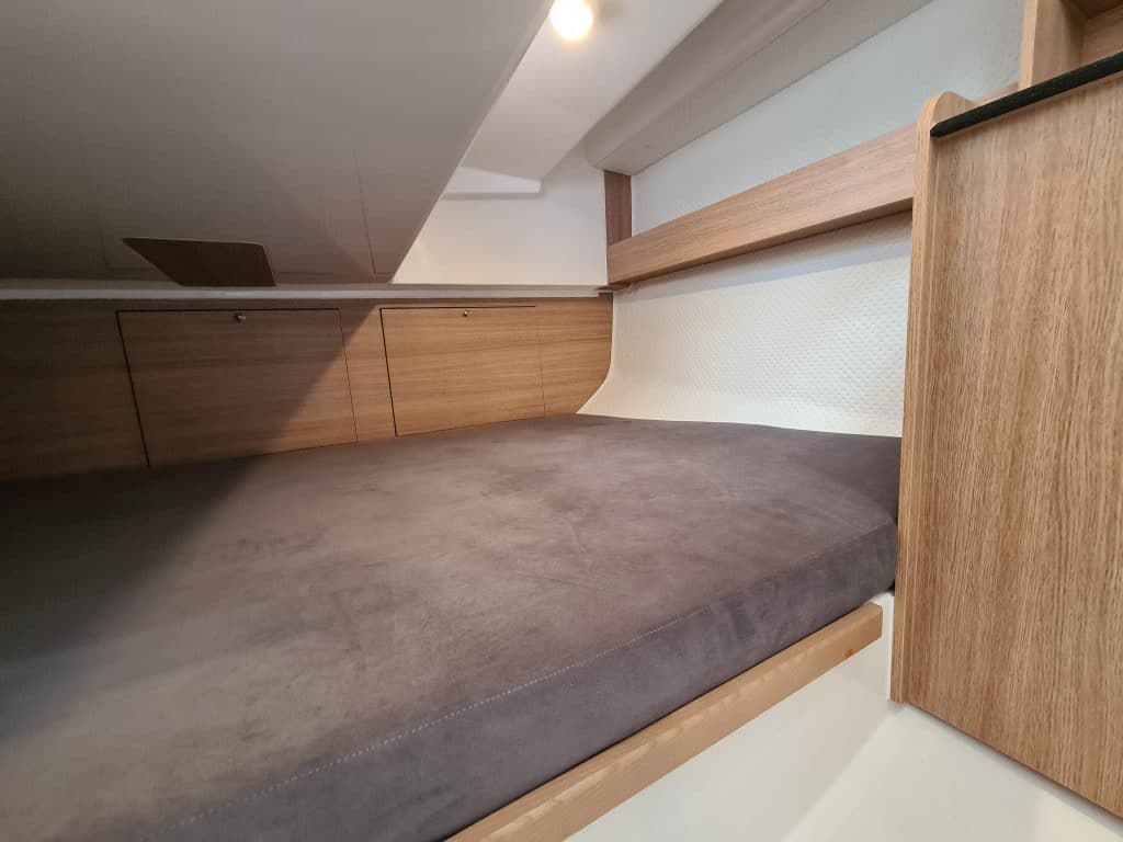 Maxus Evo 24 Electric Interior