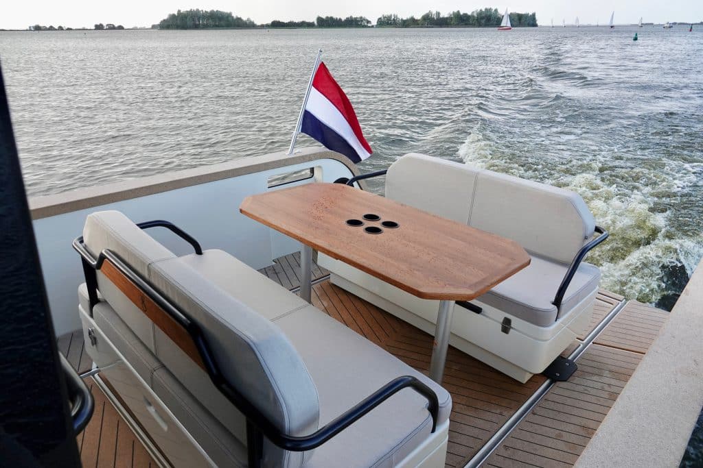 Charter a fast electric boat with captain