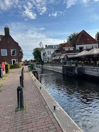 Mit 5 Personen auf der Northman 1200 Elektro Yacht durch die Niederlande | Reisebericht
