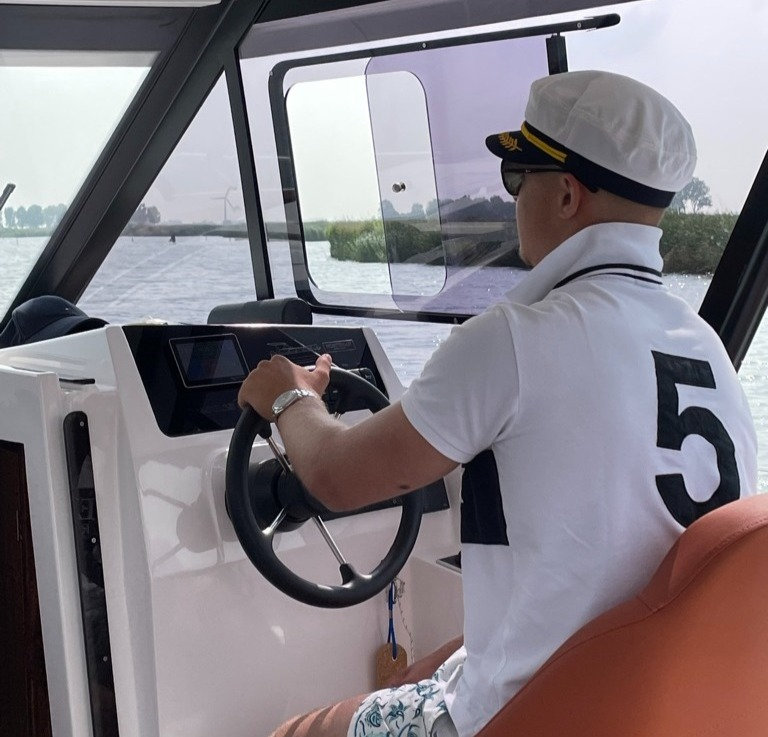 Electric boating in Friesland