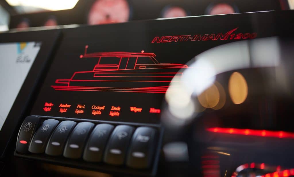 Charter a boat in Friesland without a boating licence