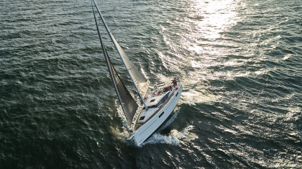 Maxus 35 Sailing Yacht