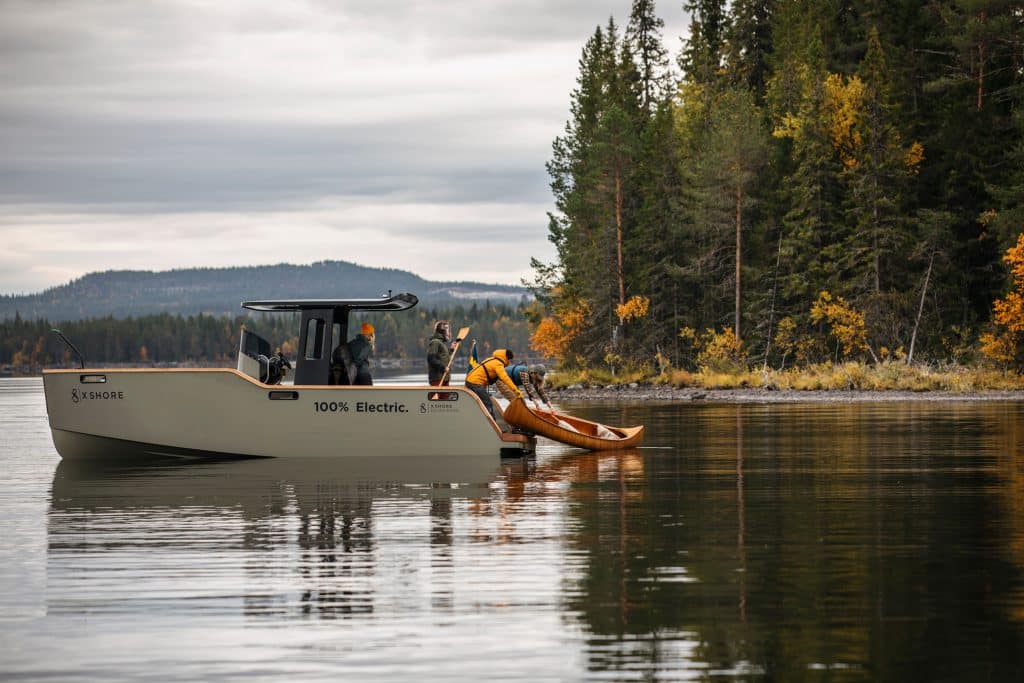 With minimalist design and flexible configuration, the Eelex 8000 offers a blank canvas