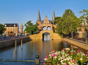 Waterpoort Sneek, city center